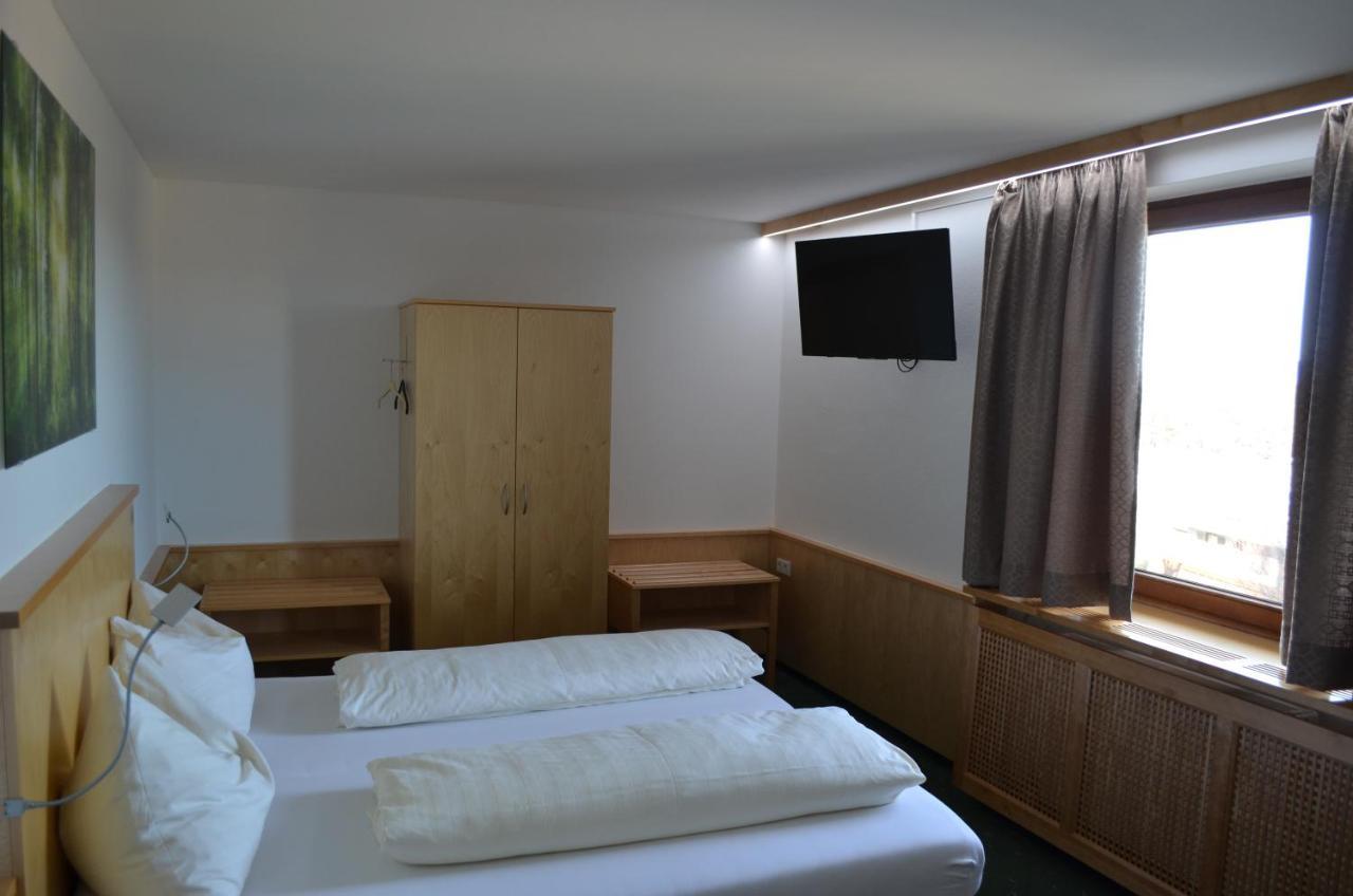 Gasthof Alte Tanne Hof bei Salzburg Buitenkant foto