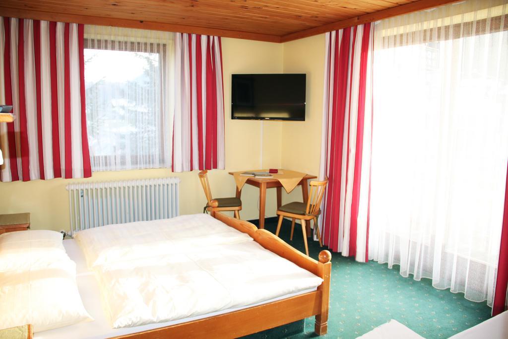 Gasthof Alte Tanne Hof bei Salzburg Buitenkant foto